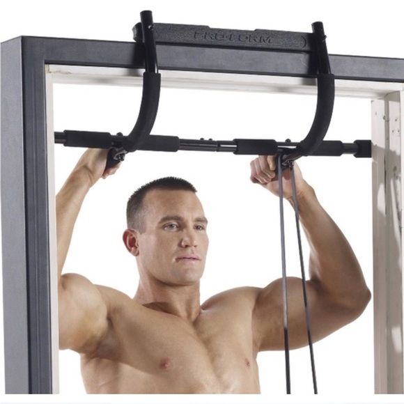 Gold’s Gym Other Golds Gym Pull Up Bar Poshmark